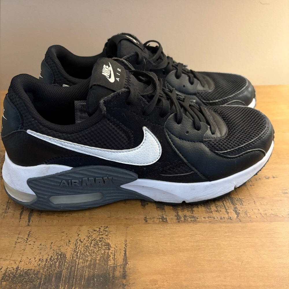 Nike Air Max Excee Sneakers